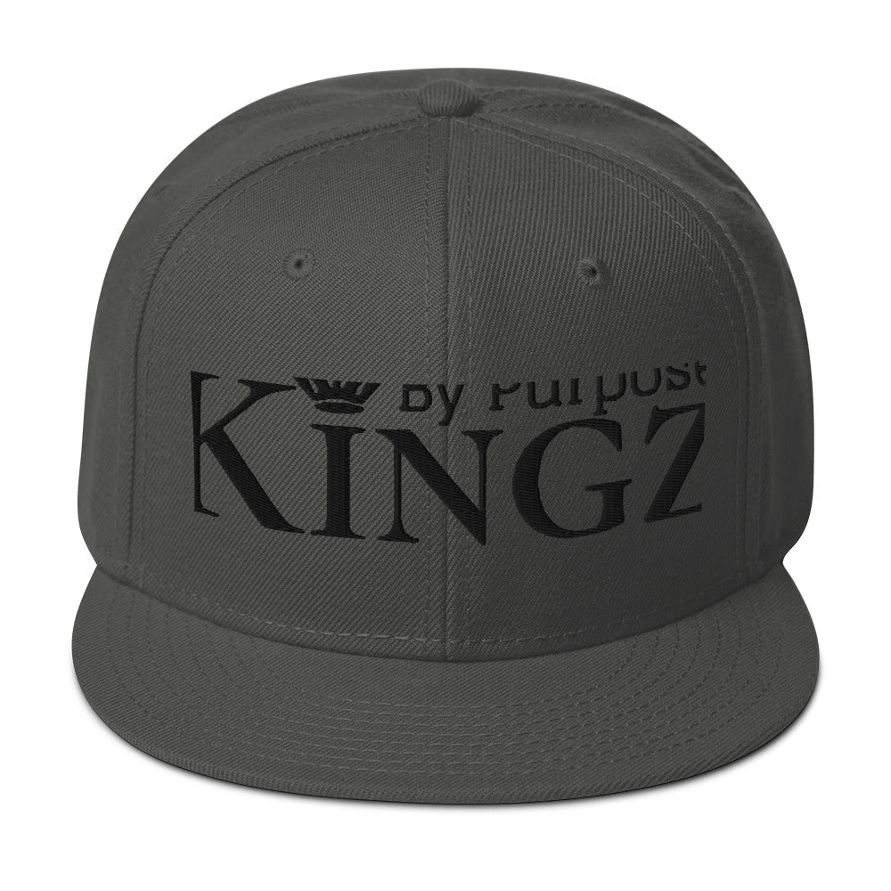 Snapback-Kappe „Kingz By Purpose“ in Schwarz